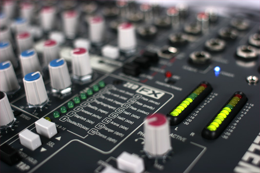 ZED-12FX Digital Audio Video Mixer