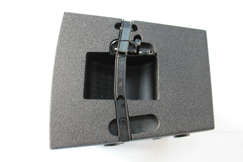 VRX932LA-1 Single 12" Portable Passive Line Array Speaker Cabinet